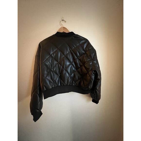 Fashion Nova Quilted Cropped Puffer Jacket Womens 2X Black - Picture 5 of 7